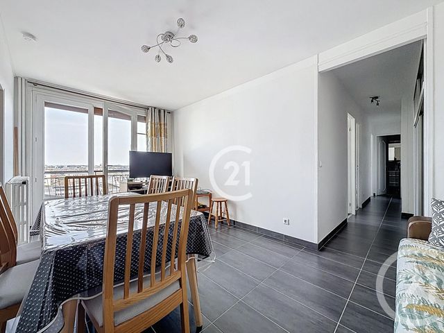 Appartement F4 &agrave; vendre - 4 pi&egrave;ces - 64,22 m2 - Montreuil - 93 - ILE-DE-FRANCE