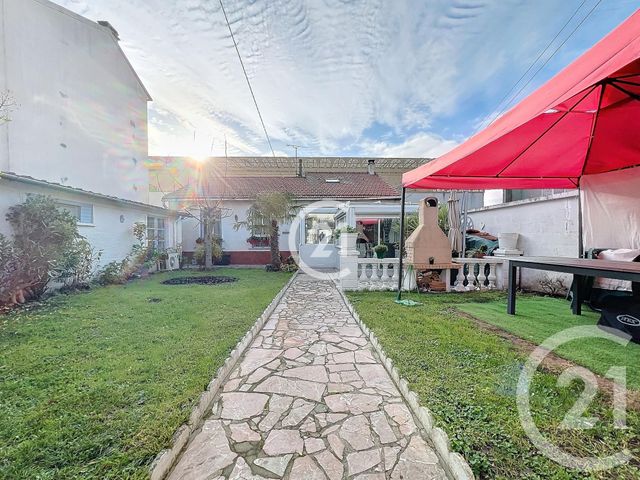 Maison à vendre - 3 pièces - 82,62 m2 - Montreuil - 93 - ILE-DE-FRANCE