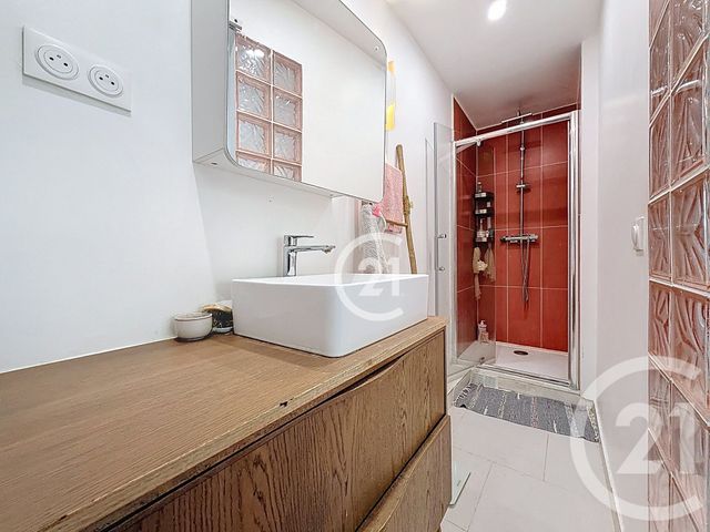 Appartement F2 &agrave; vendre - 2 pi&egrave;ces - 42,96 m2 - Montreuil - 93 - ILE-DE-FRANCE