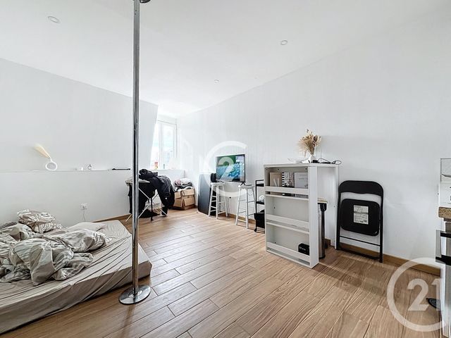 Immeuble à vendre - 322,34 m2 - Montreuil - 93 - ILE-DE-FRANCE