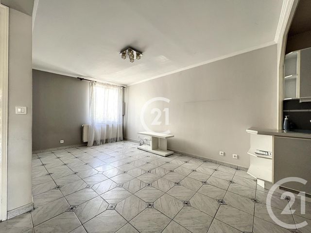 Maison à vendre - 6 pièces - 134,45 m2 - Montreuil - 93 - ILE-DE-FRANCE