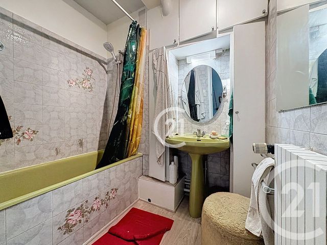 Appartement F3 à vendre - 3 pièces - 63,20 m2 - Montreuil - 93 - ILE-DE-FRANCE