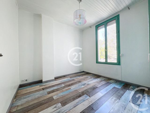 Afficher la photo en grand Maison à vendre - 6 pièces - 98,27 m2 - Montreuil - 93 - ILE-DE-FRANCE