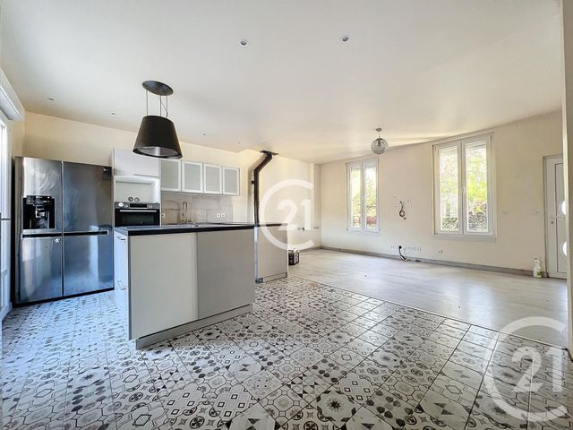 Afficher la photo en grand Maison à vendre - 6 pièces - 98,27 m2 - Montreuil - 93 - ILE-DE-FRANCE