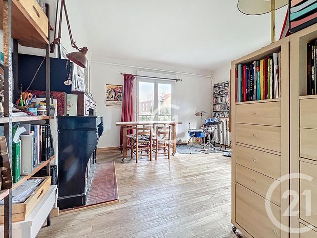 Appartement F2 à vendre - 2 pièces - 51,52 m2 - Noisy Le Sec - 93 - ILE-DE-FRANCE