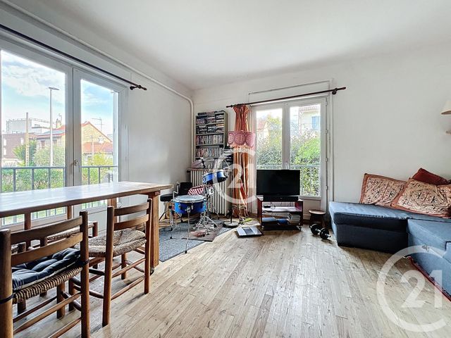 Appartement F2 à vendre - 2 pièces - 51,52 m2 - Noisy Le Sec - 93 - ILE-DE-FRANCE