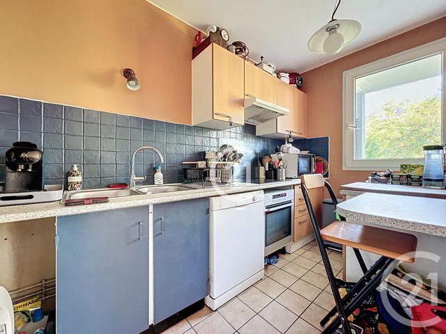 Appartement F4 à vendre - 4 pièces - 69,27 m2 - Rosny Sous Bois - 93 - ILE-DE-FRANCE