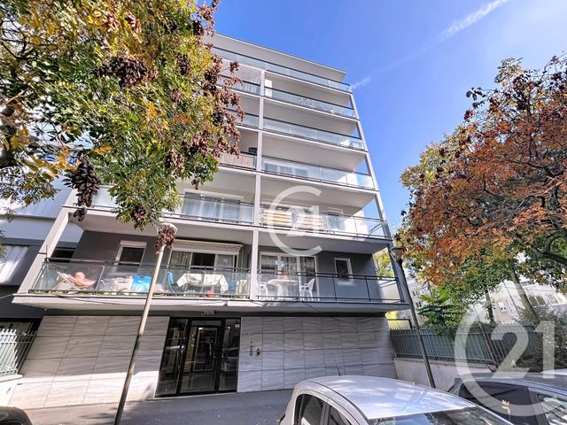 Appartement F4 à vendre - 4 pièces - 69,27 m2 - Rosny Sous Bois - 93 - ILE-DE-FRANCE