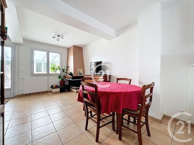 Afficher la photo en grand Maison à vendre - 5 pièces - 115 m2 - Montreuil - 93 - ILE-DE-FRANCE