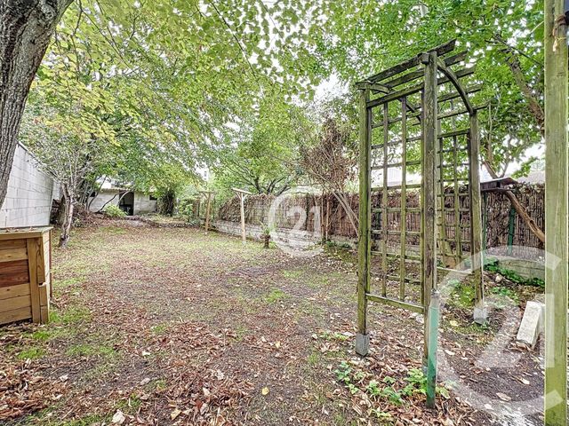 Afficher la photo en grand Maison à vendre - 5 pièces - 115 m2 - Montreuil - 93 - ILE-DE-FRANCE