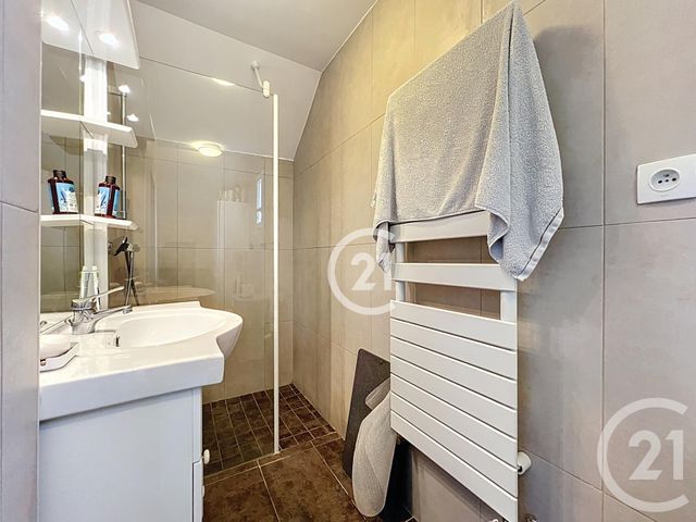Afficher la photo en grand Maison à vendre - 5 pièces - 115 m2 - Montreuil - 93 - ILE-DE-FRANCE
