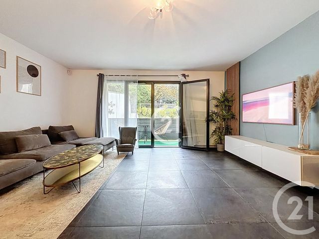 Appartement F3 à vendre - 3 pièces - 70,50 m2 - Montreuil - 93 - ILE-DE-FRANCE