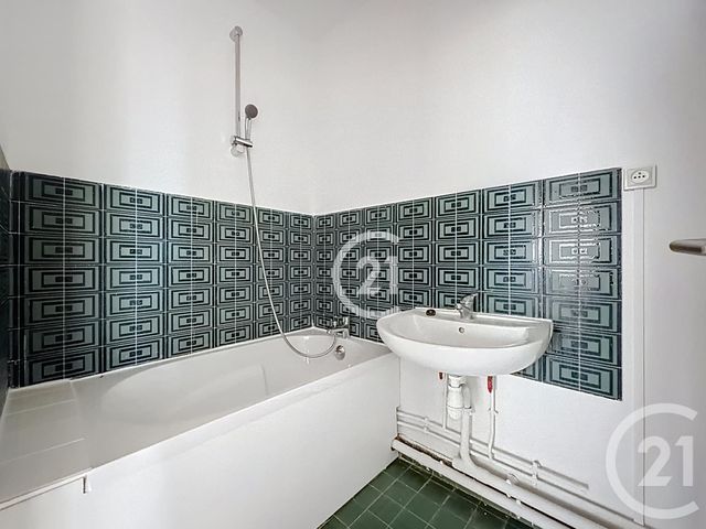 Appartement F4 à vendre - 4 pièces - 77,59 m2 - Montreuil - 93 - ILE-DE-FRANCE