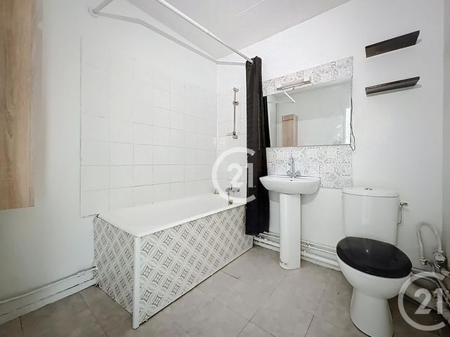 Appartement F2 &agrave; louer - 2 pi&egrave;ces - 41,73 m2 - Drancy - 93 - ILE-DE-FRANCE