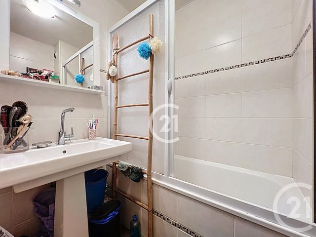 Appartement F4 &agrave; vendre - 4 pi&egrave;ces - 69,27 m2 - Montreuil - 93 - ILE-DE-FRANCE