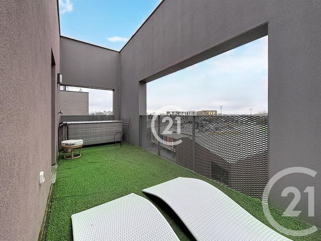Appartement Duplex &agrave; vendre - 3 pi&egrave;ces - 65,82 m2 - Montreuil - 93 - ILE-DE-FRANCE