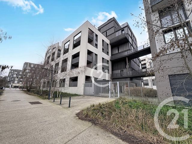 Appartement Duplex &agrave; vendre - 3 pi&egrave;ces - 65,82 m2 - Montreuil - 93 - ILE-DE-FRANCE
