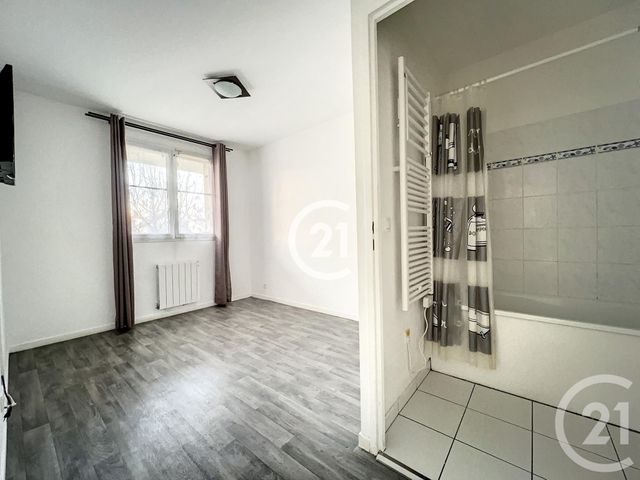 Appartement F2 &agrave; louer - 2 pi&egrave;ces - 41,10 m2 - Montreuil - 93 - ILE-DE-FRANCE