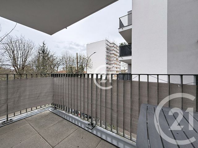 Appartement &agrave; louer - 2 pi&egrave;ces - 44,03 m2 - Montreuil - 93 - ILE-DE-FRANCE