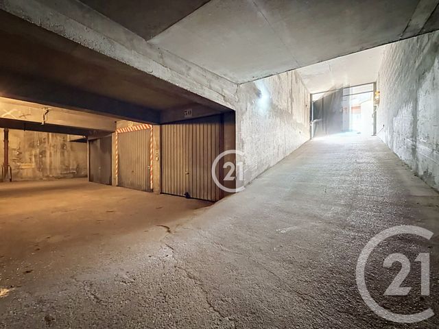 Parking &agrave; vendre - 12,15 m2 - Montreuil - 93 - ILE-DE-FRANCE