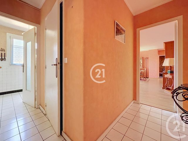 Appartement F3 &agrave; vendre - 3 pi&egrave;ces - 65,99 m2 - Montreuil - 93 - ILE-DE-FRANCE