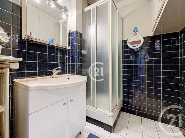 Appartement F3 &agrave; vendre - 3 pi&egrave;ces - 65,99 m2 - Montreuil - 93 - ILE-DE-FRANCE