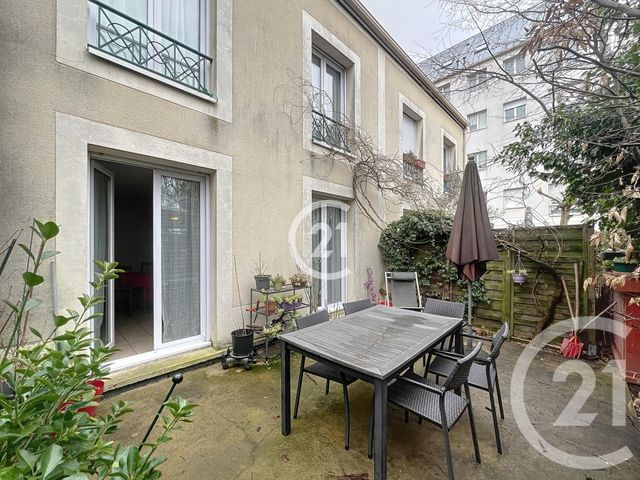 Appartement F5 à vendre - 5 pièces - 85,11 m2 - Montreuil - 93 - ILE-DE-FRANCE