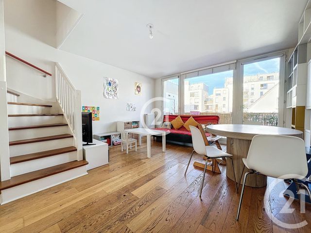 Appartement F4 à vendre - 5 pièces - 96 m2 - Montreuil - 93 - ILE-DE-FRANCE