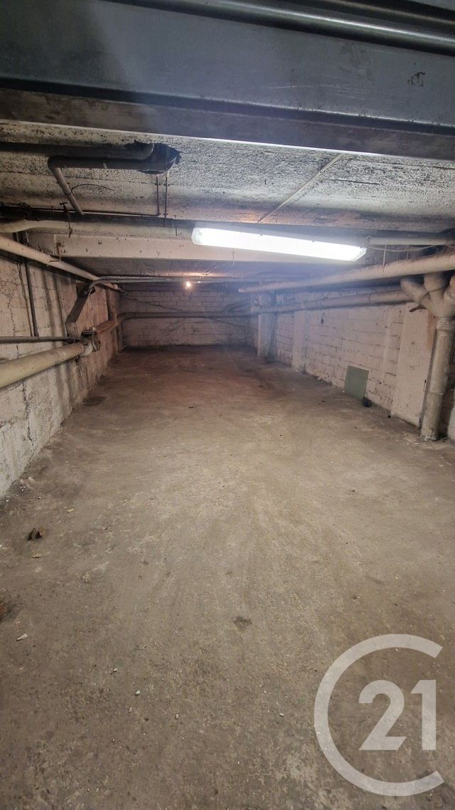Parking à vendre - 52 m2 - Montreuil - 93 - ILE-DE-FRANCE