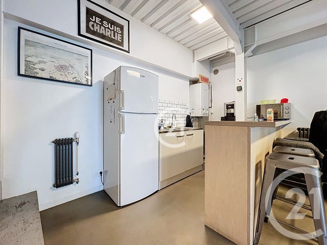 Afficher la photo en grand Appartement Local à vendre - 3 pièces - 130 m2 - Montreuil - 93 - ILE-DE-FRANCE