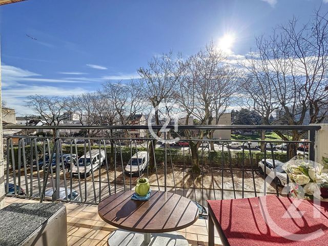  - MONTREUIL - 