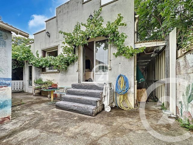 Maison à vendre - 5 pièces - 380 m2 - Bagnolet - 93 - ILE-DE-FRANCE