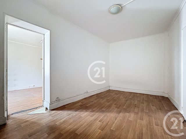Afficher la photo en grand Appartement F3 à vendre - 3 pièces - 63,55 m2 - Montreuil - 93 - ILE-DE-FRANCE
