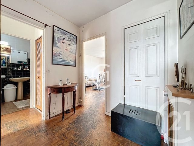 Appartement F2 à vendre - 2 pièces - 56,19 m2 - Montreuil - 93 - ILE-DE-FRANCE