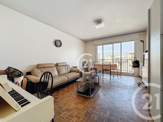 Appartement F2 à vendre - 2 pièces - 56,19 m2 - Montreuil - 93 - ILE-DE-FRANCE