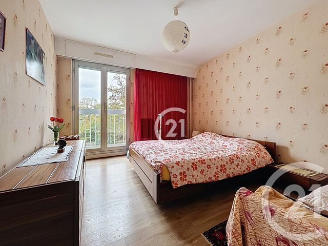 Afficher la photo en grand Appartement F3 à vendre - 3 pièces - 70,47 m2 - Montreuil - 93 - ILE-DE-FRANCE