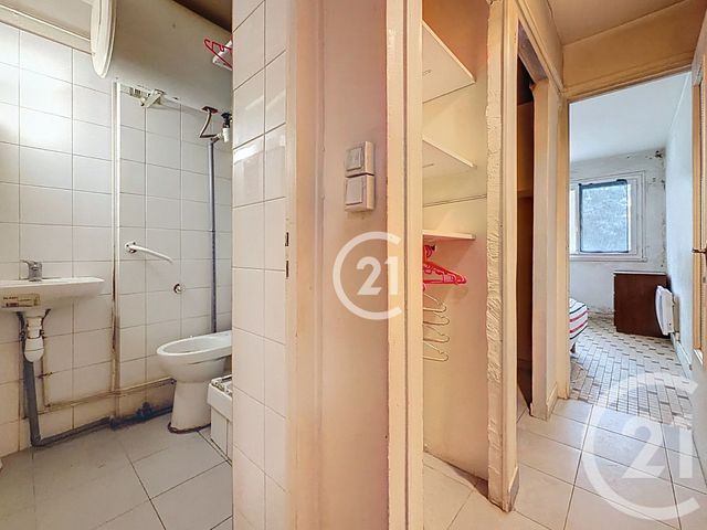 Afficher la photo en grand Appartement Studio à vendre - 1 pièce - 16,49 m2 - Montreuil - 93 - ILE-DE-FRANCE