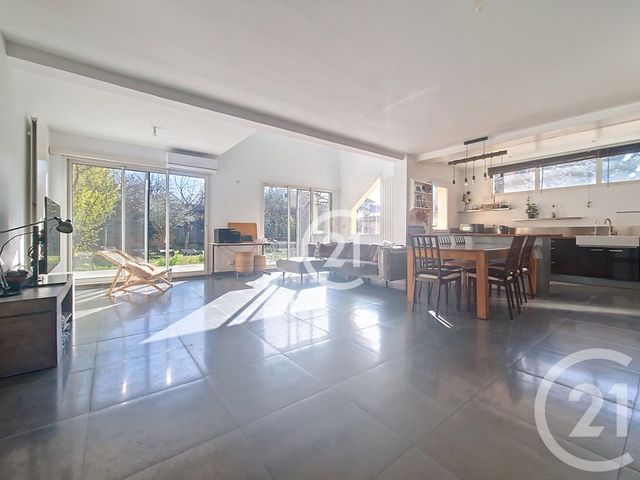 Maison &agrave; vendre - 7 pi&egrave;ces - 280 m2 - St Maur Des Fosses - 94 - ILE-DE-FRANCE