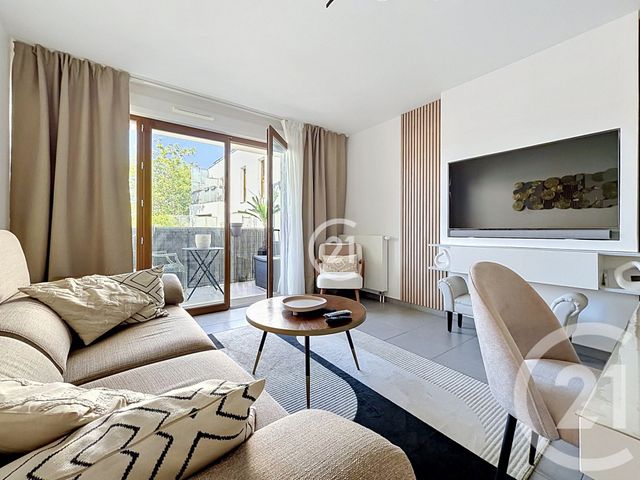 Appartement F3 &agrave; vendre - 3 pi&egrave;ces - 64,82 m2 - Montreuil - 93 - ILE-DE-FRANCE