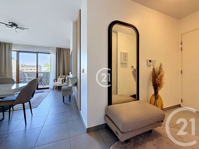 Appartement F3 &agrave; vendre - 3 pi&egrave;ces - 64,82 m2 - Montreuil - 93 - ILE-DE-FRANCE