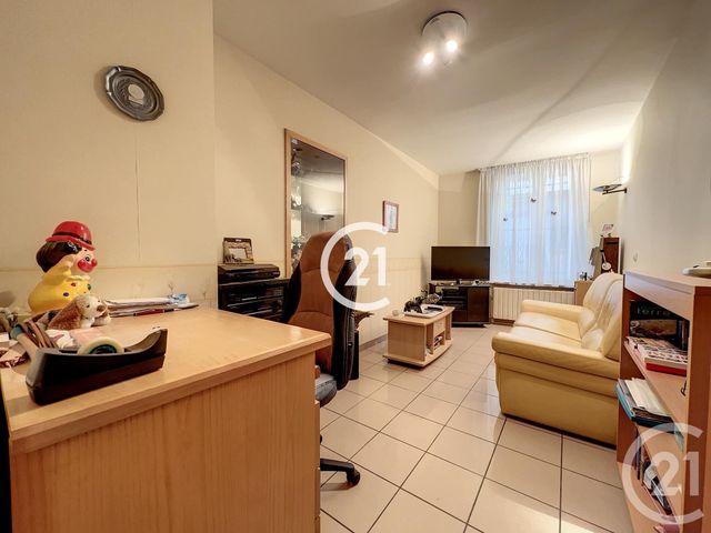 Appartement F5 &agrave; vendre - 5 pi&egrave;ces - 82,93 m2 - Montreuil - 93 - ILE-DE-FRANCE