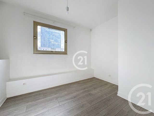 Afficher la photo en grand Appartement F2 à vendre - 3 pièces - 56,33 m2 - Montreuil - 93 - ILE-DE-FRANCE