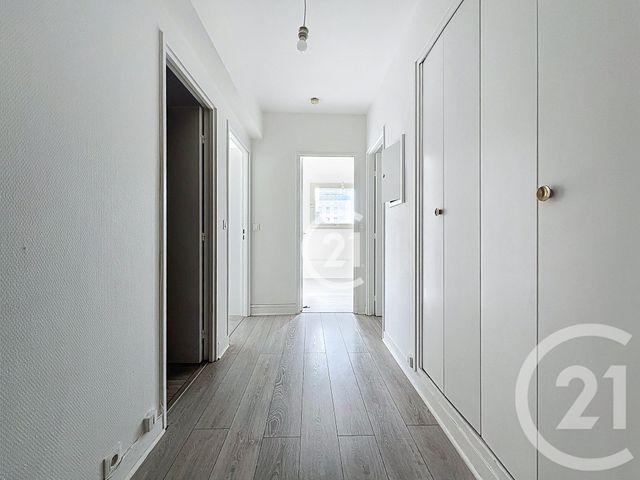 Afficher la photo en grand Appartement F2 à vendre - 3 pièces - 56,33 m2 - Montreuil - 93 - ILE-DE-FRANCE